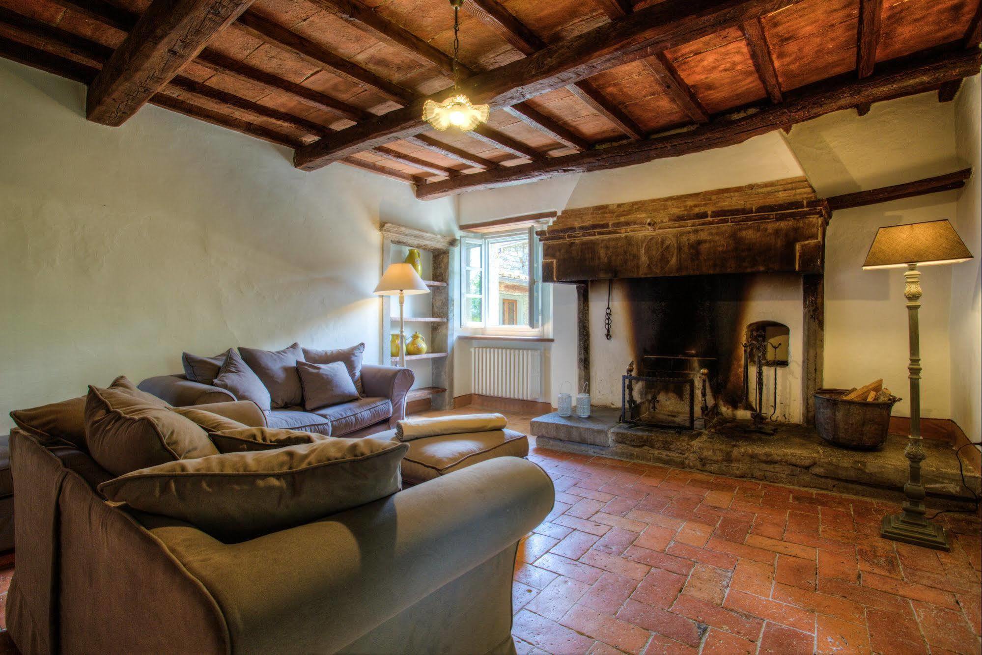 Borgo Corsignano Guest House Poppi Exterior foto