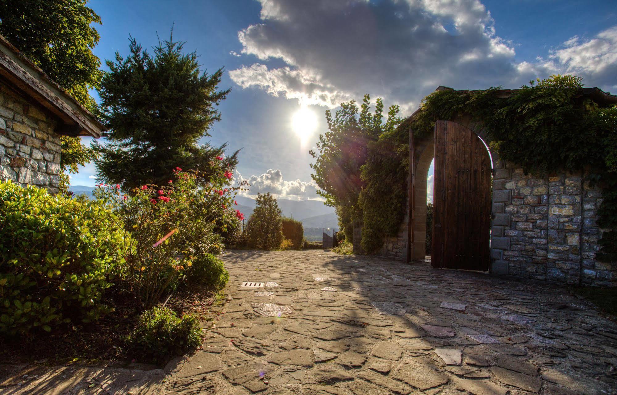 Borgo Corsignano Guest House Poppi Exterior foto